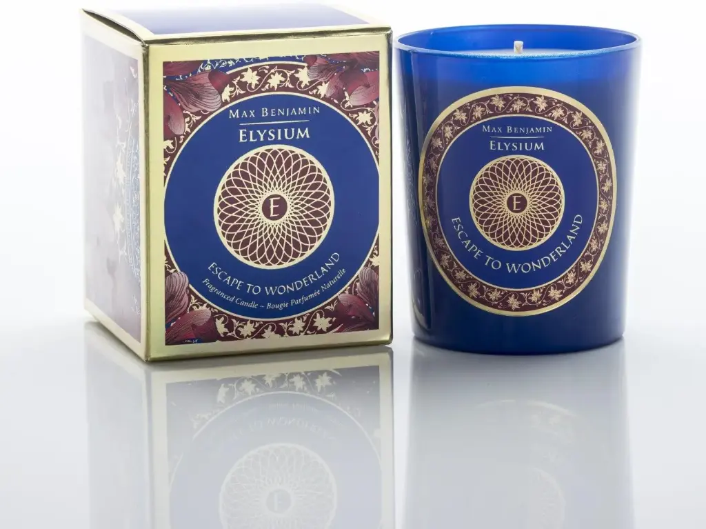 Max Benjamin Elysium Escape au Pays des Merveilles parfumée Bougie en Verre dans Une boîte Cadeau, Bleu, 7.5 x 7.5 x 9.2 cm Marque : Max Benjamin 4,0 4,0 sur 5 étoiles    2 évaluations Actuellement indisponible.